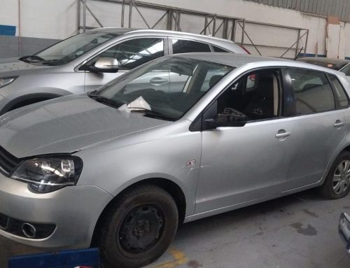 VOLKSWAGEN POLO VIVO 2015